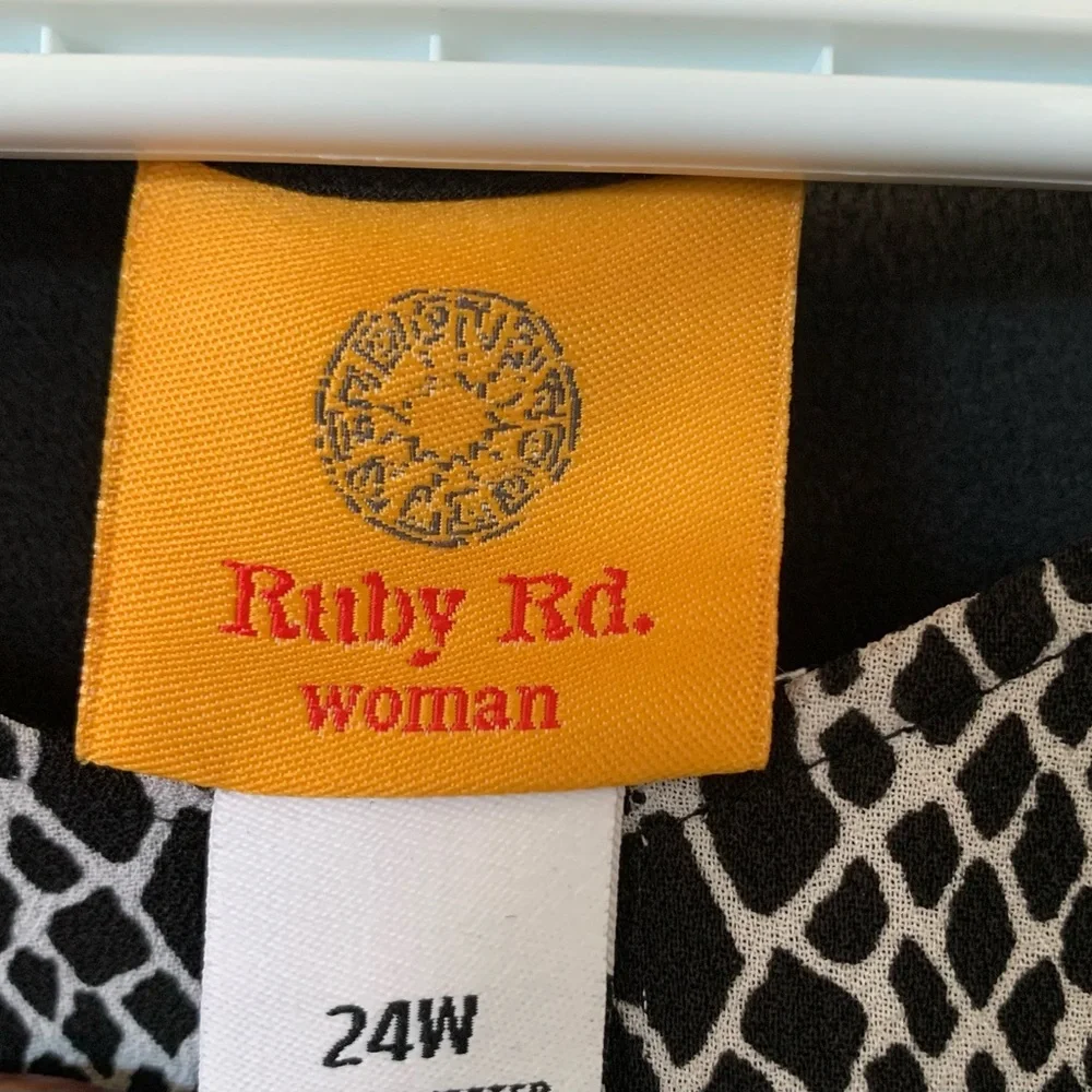 Ruby Rd Blouse - Picture 2 of 3